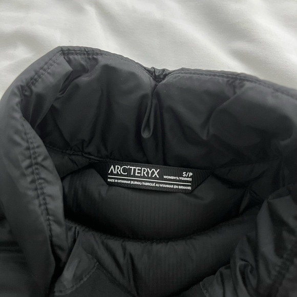 Arc’teryx Cerium LT Vest Womens SMALL - Picture 3 of 3